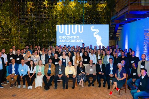 Confraternização da ProAcústica celebra ano de conquistas e projeta expansão do mercado acústico